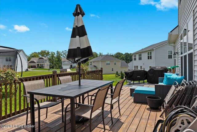 4008 Cobblestone Ln, La Grange, KY 40031