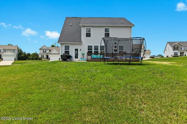 4008 Cobblestone Ln, La Grange, KY 40031