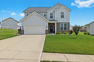 4008 Cobblestone Ln, La Grange, KY 40031
