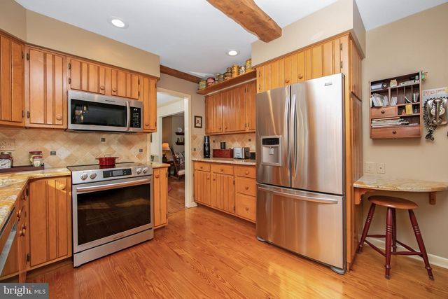 646 LINCOLN RD, Pilesgrove, NJ 08098
