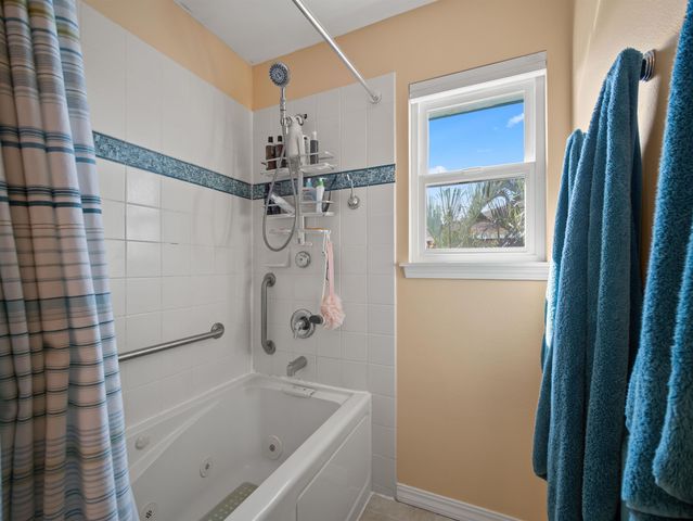 273 Kawailani Cir, Kihei, HI 96753