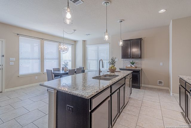 22819 Akin Town, San Antonio, TX 78261