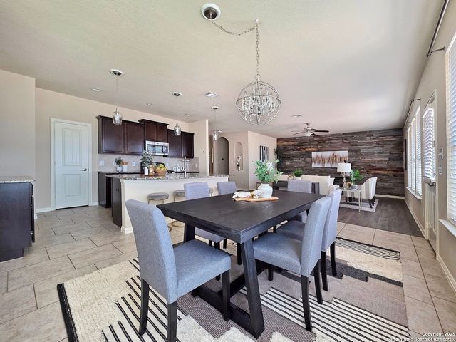 22819 Akin Town, San Antonio, TX 78261