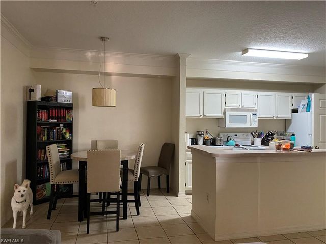 11490 Villa Grand # 201, Fort Myers, FL 33913