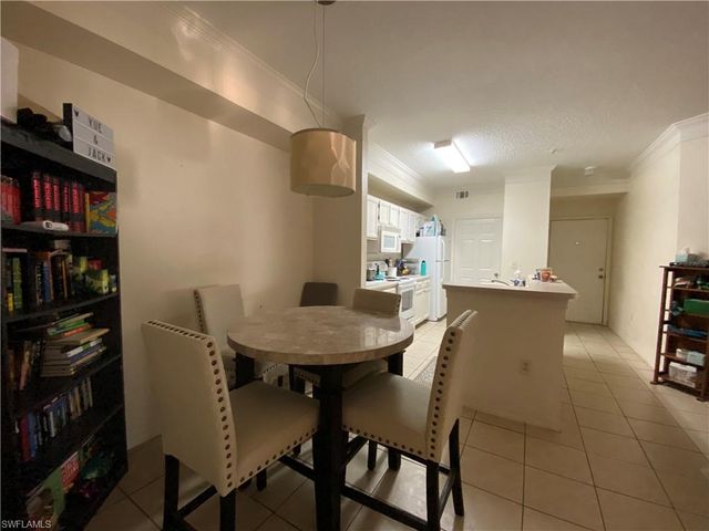 11490 Villa Grand # 201, Fort Myers, FL 33913