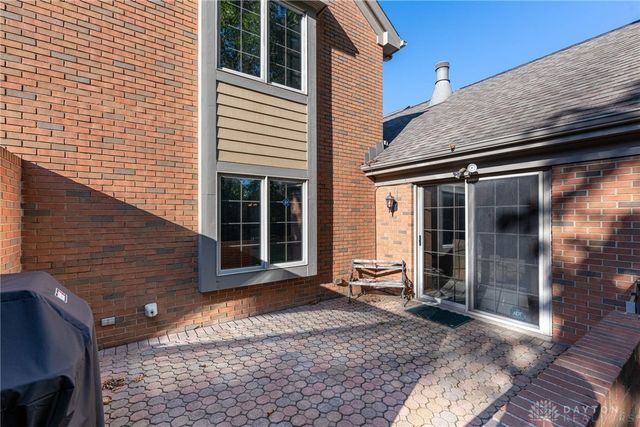 2582 Vienna Estates Drive, Miami Twp, OH 45459