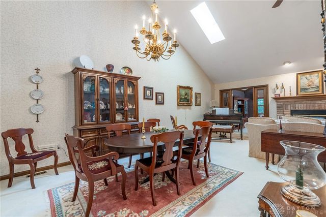 2582 Vienna Estates Drive, Miami Twp, OH 45459