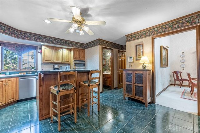 2582 Vienna Estates Drive, Miami Twp, OH 45459