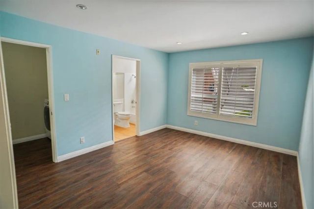 11230 Peach Grove Street 206, North Hollywood, CA 91601