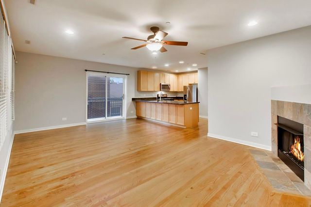421 S Ridgeland Avenue 2S, Oak Park, IL 60302