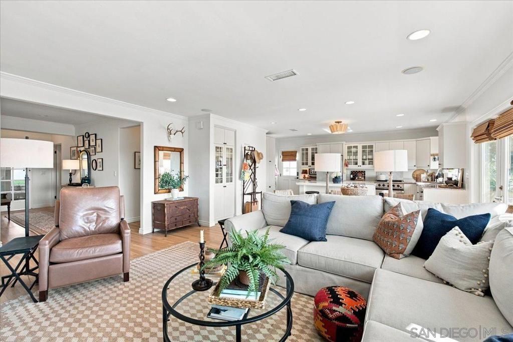 1122 Catalina Blvd, San Diego, CA 92107 — photo 3