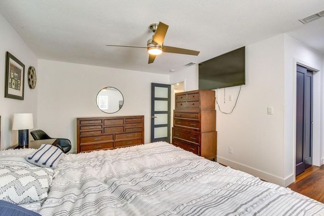 3530 NE 13th Avenue, Oakland Park, FL 33334