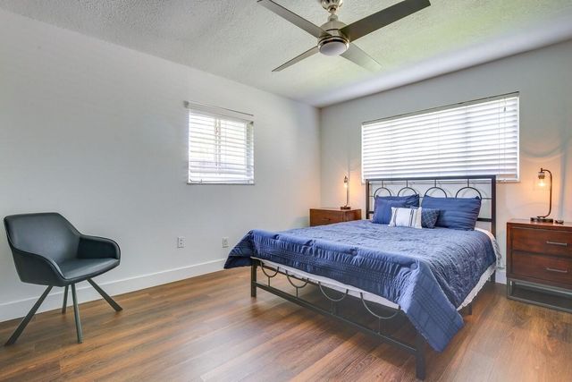 3530 NE 13th Avenue, Oakland Park, FL 33334