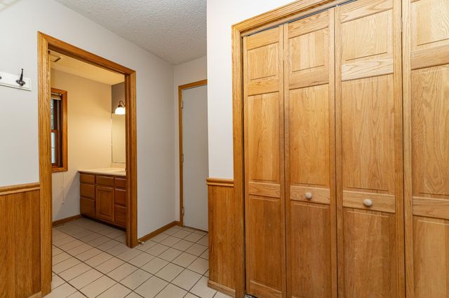 2319 Viola View Lane NE, Rochester, MN 55906