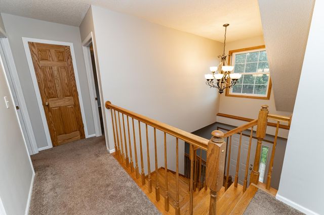 2319 Viola View Lane NE, Rochester, MN 55906
