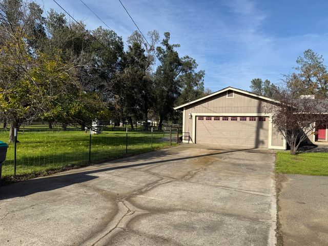 17140 Evergreen Road, Cottonwood, CA 96022