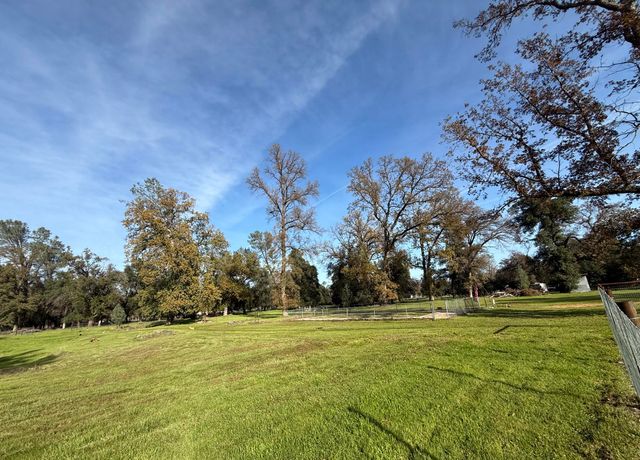 17140 Evergreen Road, Cottonwood, CA 96022