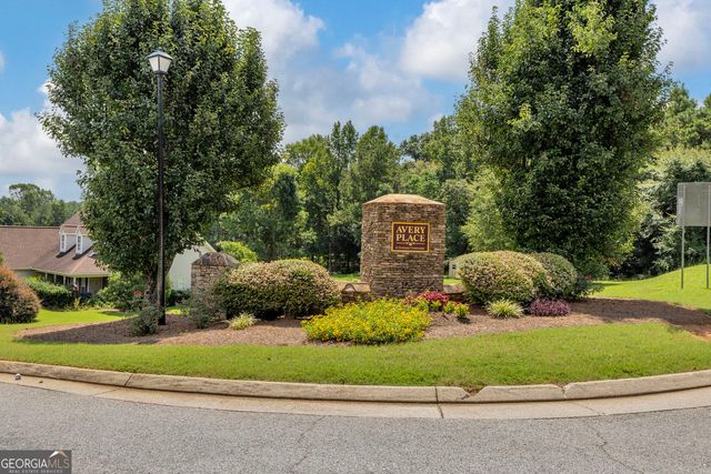 145 Clover Valley Drive, Covington, GA 30016