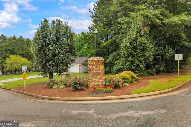 145 Clover Valley Drive, Covington, GA 30016