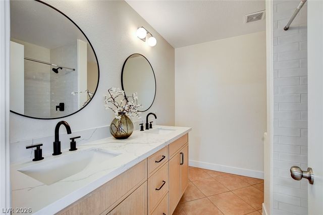 1906 Ona Marie Avenue, North Las Vegas, NV 89032