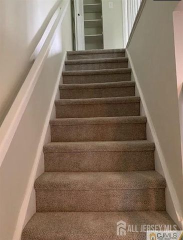 221 Hampshire Court, Piscataway, NJ 08854