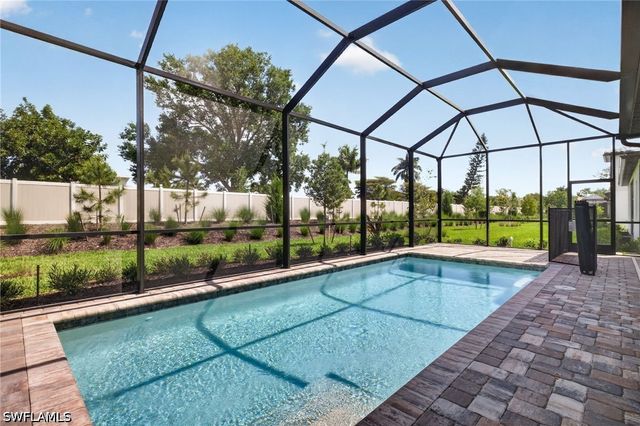 24605 Marina Del Ray DR, Bonita Springs, FL 34135