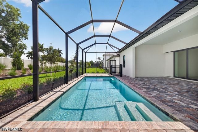 24605 Marina Del Ray DR, Bonita Springs, FL 34135