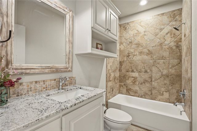 2618 Portland Avenue, College Station, TX 77845