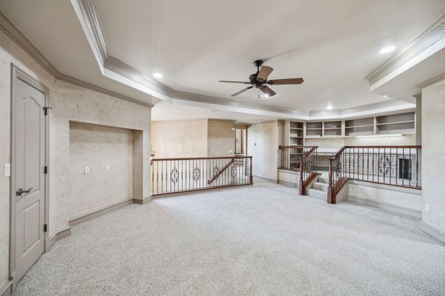 585 N Peytonville Avenue, Southlake, TX 76092