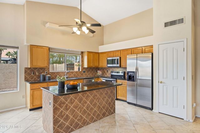 6009 E SANFORD Circle, Mesa, AZ 85215