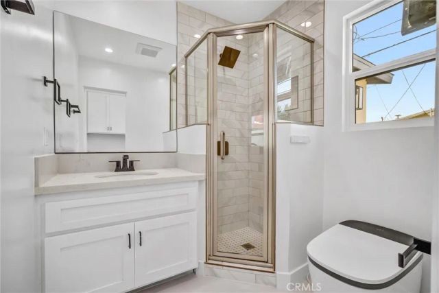 22519 Evalyn Avenue, Torrance, CA 90505