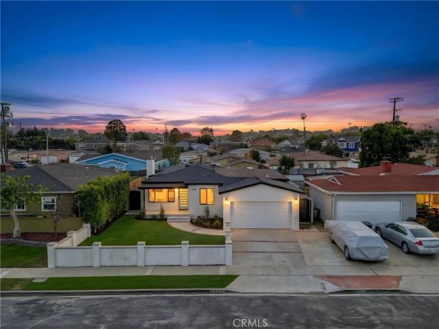 22519 Evalyn Avenue, Torrance, CA 90505