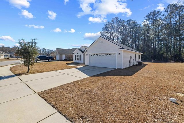 2711 Green Pond Circle, Conway, SC 29527