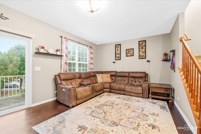 757 Station Boulevard, Aurora, IL 60504