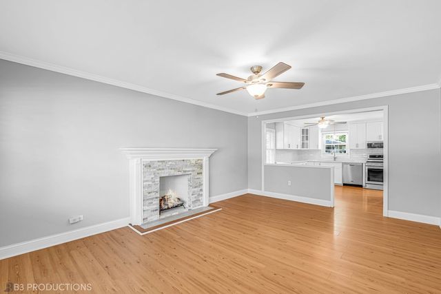 5825 109th Street, Chicago Ridge, IL 60415