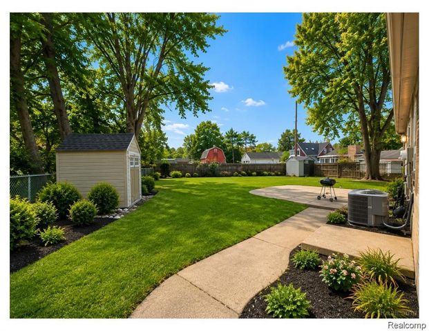 11360 Deno Court, Sterling Heights, MI 48314