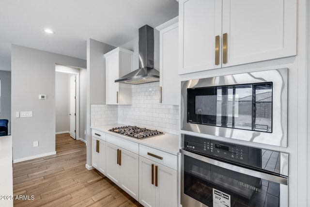 17635 W RED FOX Road W, Surprise, AZ 85387