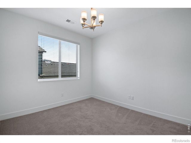 19570 E Sunset Circle, Aurora, CO 80015