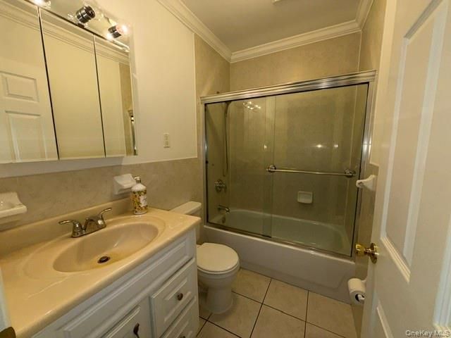 1422 Outlook Avenue 2, Bronx, NY 10465
