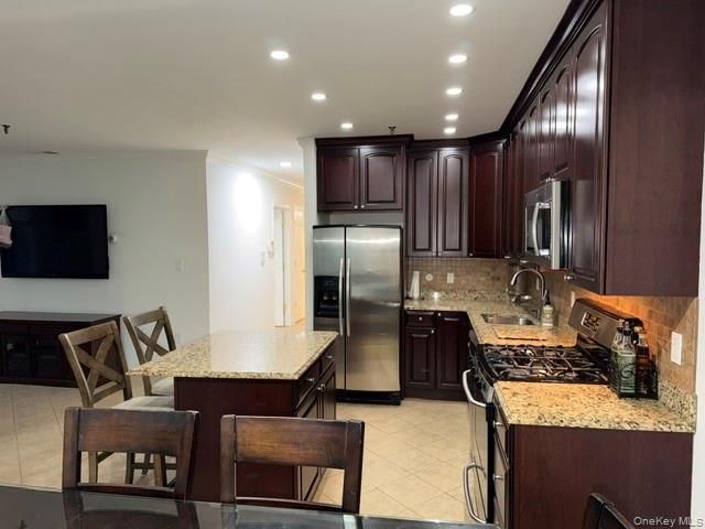 1422 Outlook Avenue 2, Bronx, NY 10465
