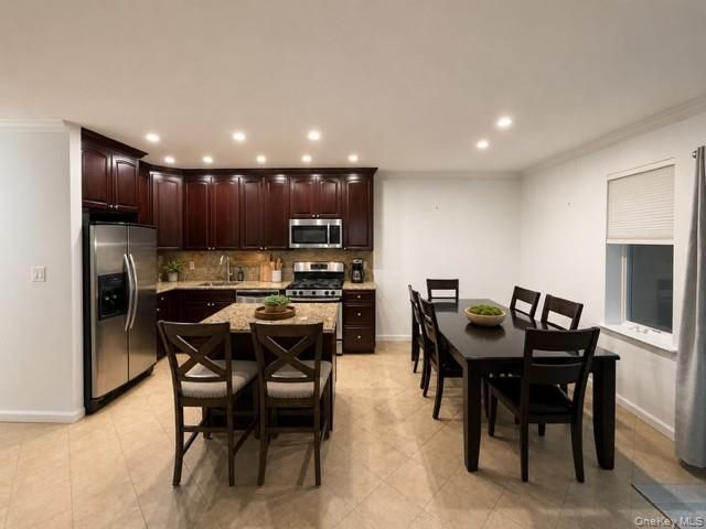 1422 Outlook Avenue 2, Bronx, NY 10465