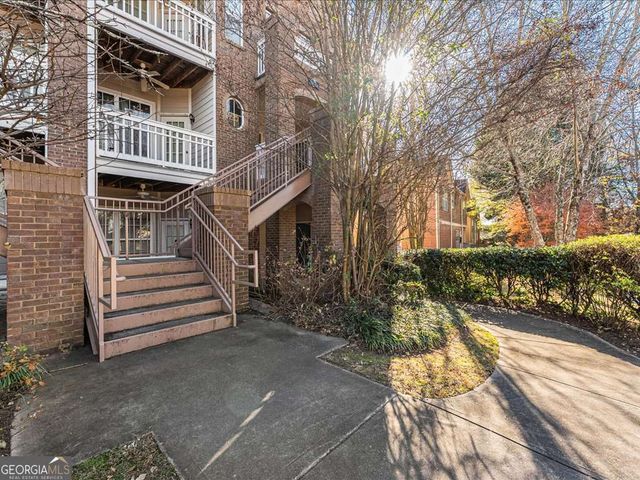 1752 Pryor Road SW 105, Atlanta, GA 30315