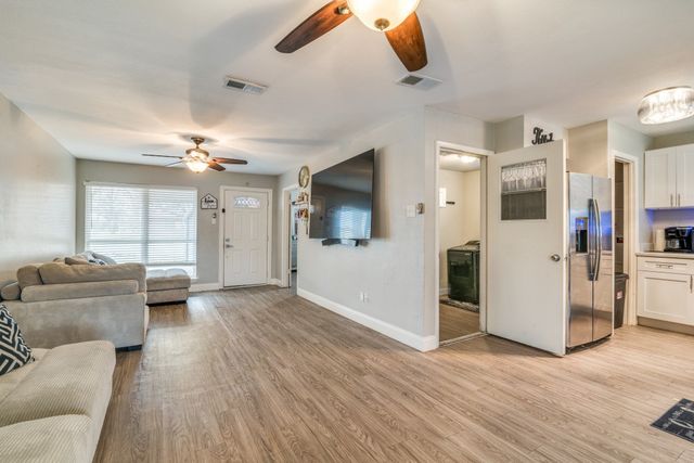 3834 Emerald Drive, Mesquite, TX 75150