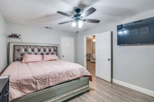 3834 Emerald Drive, Mesquite, TX 75150