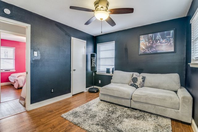 3834 Emerald Drive, Mesquite, TX 75150