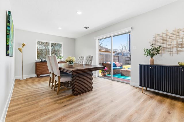 2218 Hickory Lawn Drive, Houston, TX 77077