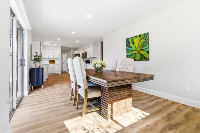 2218 Hickory Lawn Drive, Houston, TX 77077