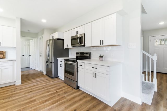 2218 Hickory Lawn Drive, Houston, TX 77077