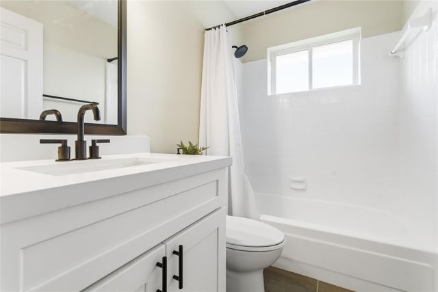 2218 Hickory Lawn Drive, Houston, TX 77077