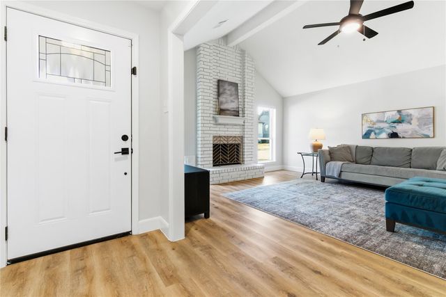 2218 Hickory Lawn Drive, Houston, TX 77077